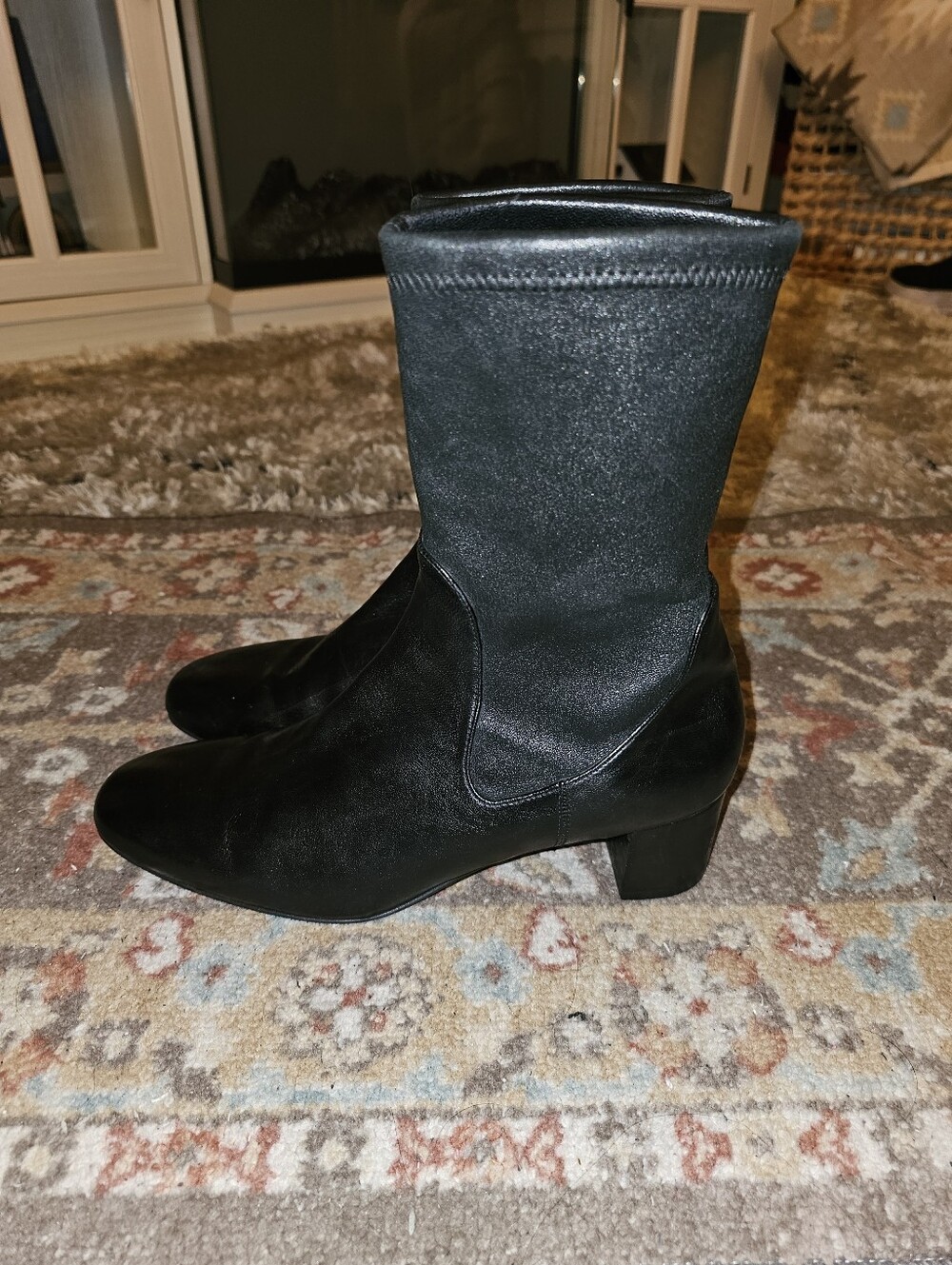 Stuart Weitzman Black Leather Ankle Boots Booties Size 10 Nice Pre-owned!